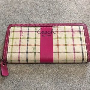 Coach wallet